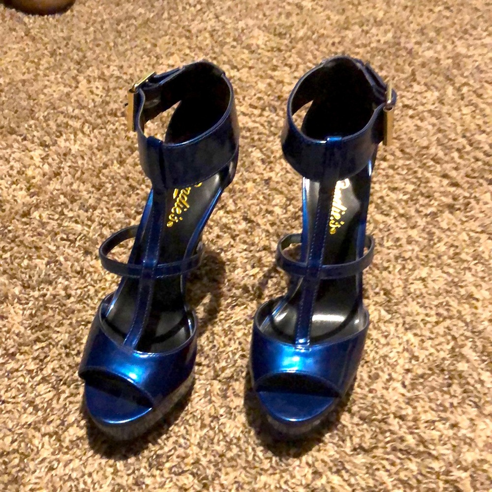 Candies Blue heels
